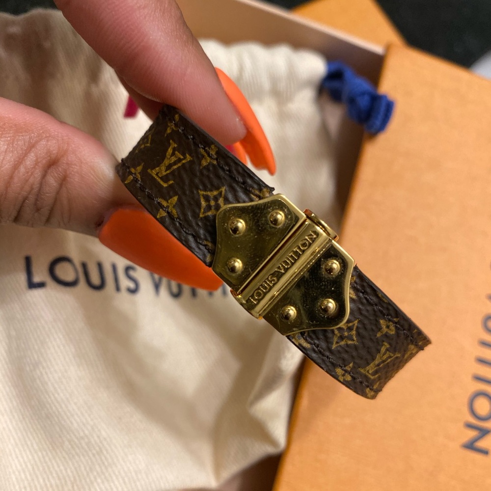 LV Bracelet